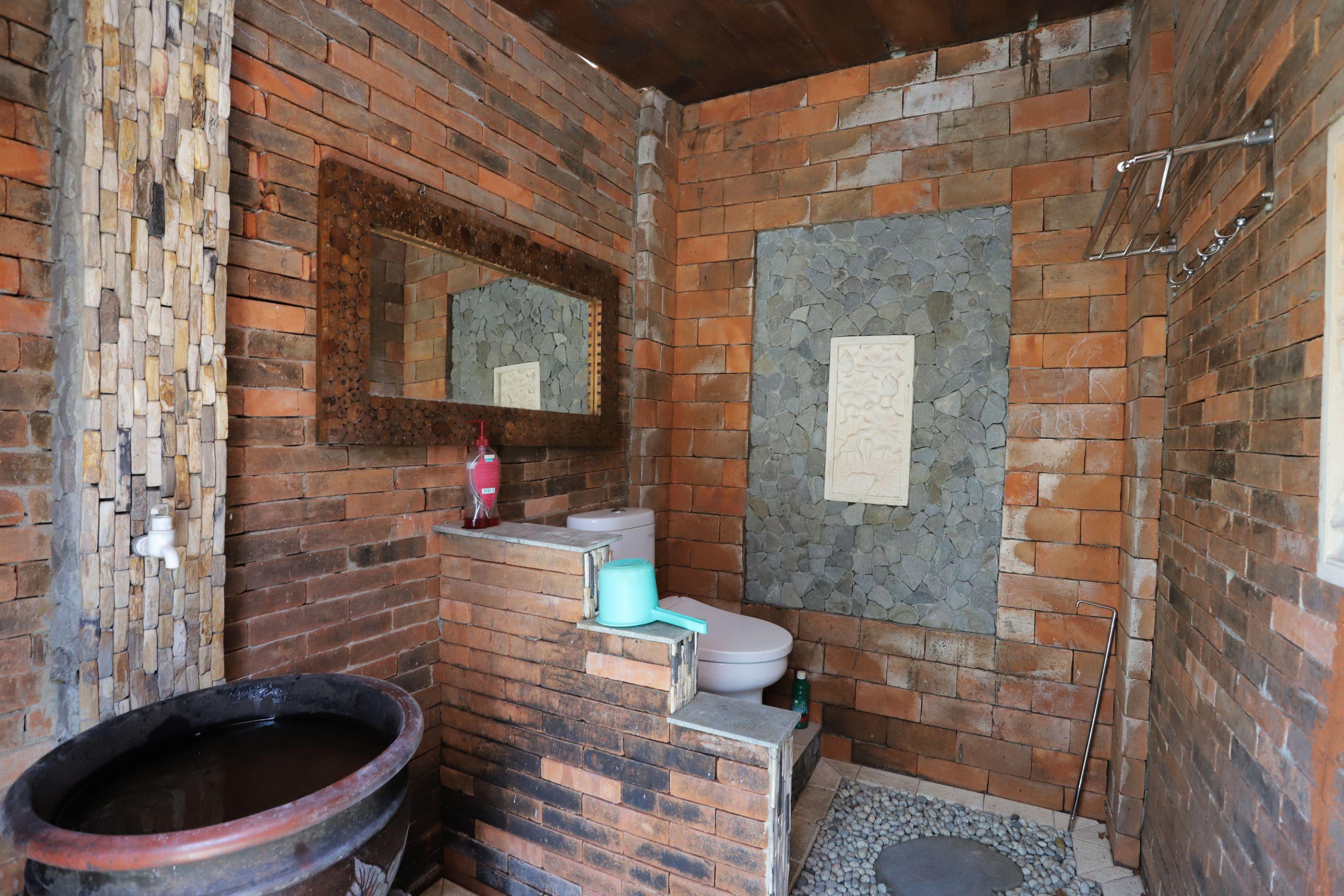 Newalaskuliner & Homestaywatulumbung Kretek Extérieur photo