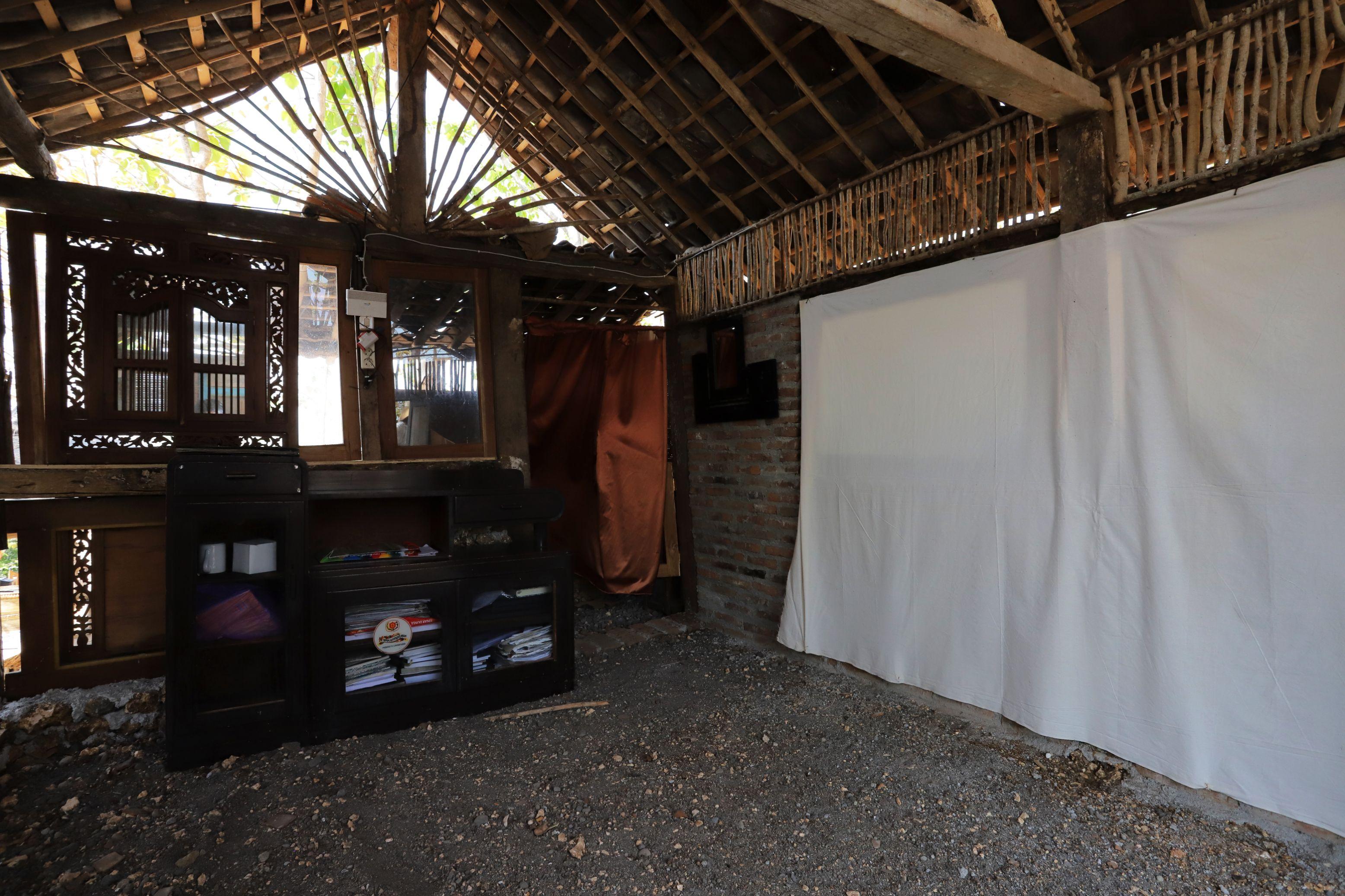 Newalaskuliner & Homestaywatulumbung Kretek Extérieur photo