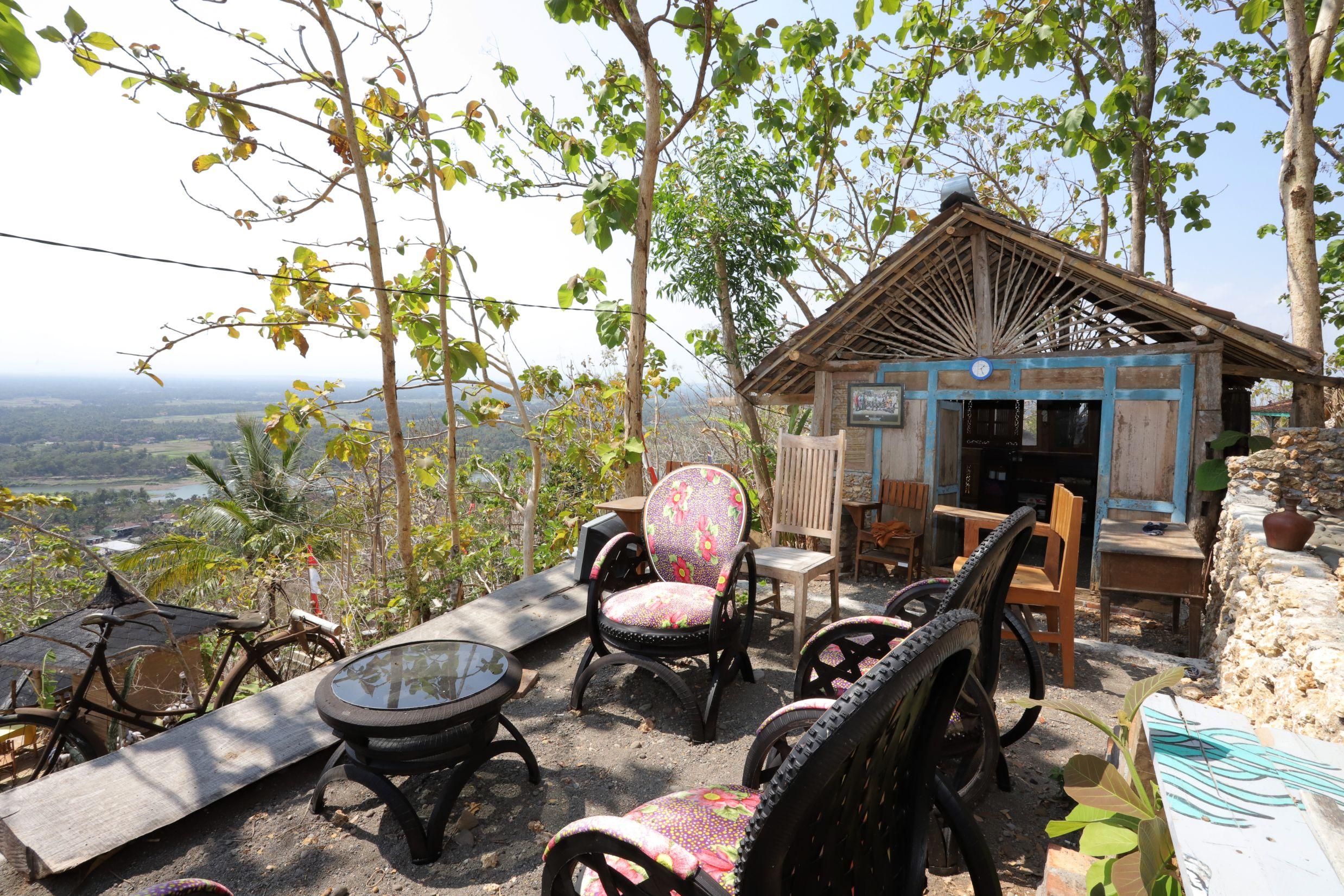 Newalaskuliner & Homestaywatulumbung Kretek Extérieur photo