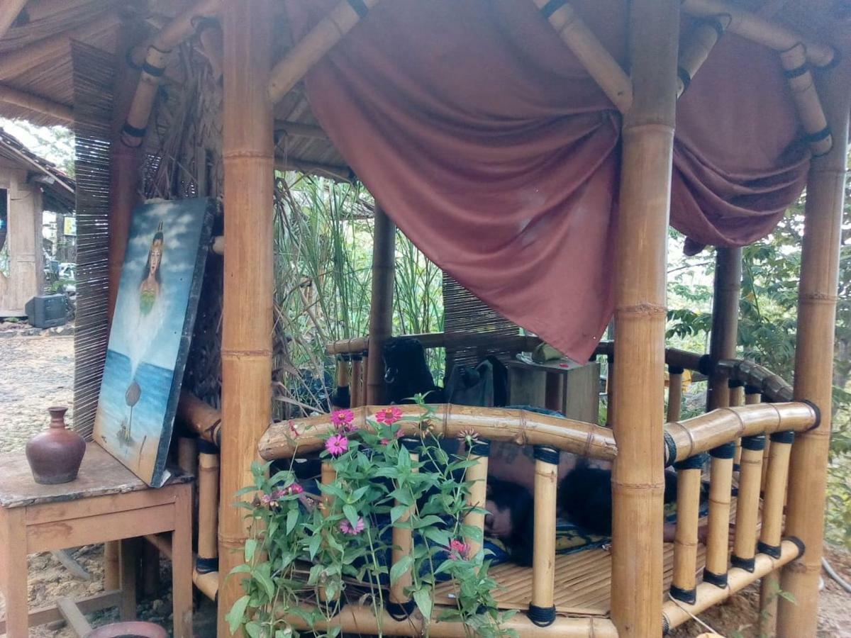 Newalaskuliner & Homestaywatulumbung Kretek Extérieur photo