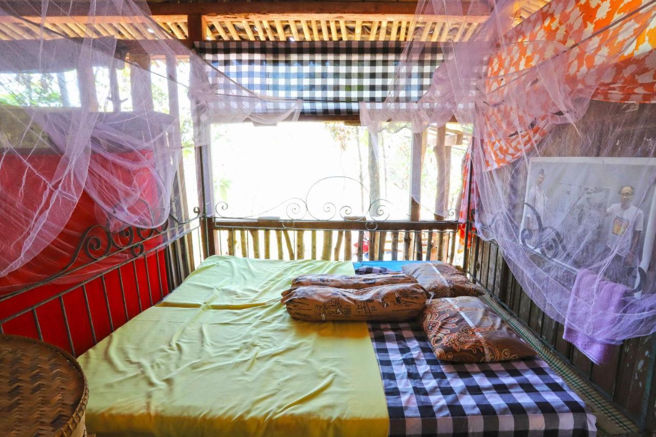Newalaskuliner & Homestaywatulumbung Kretek Extérieur photo